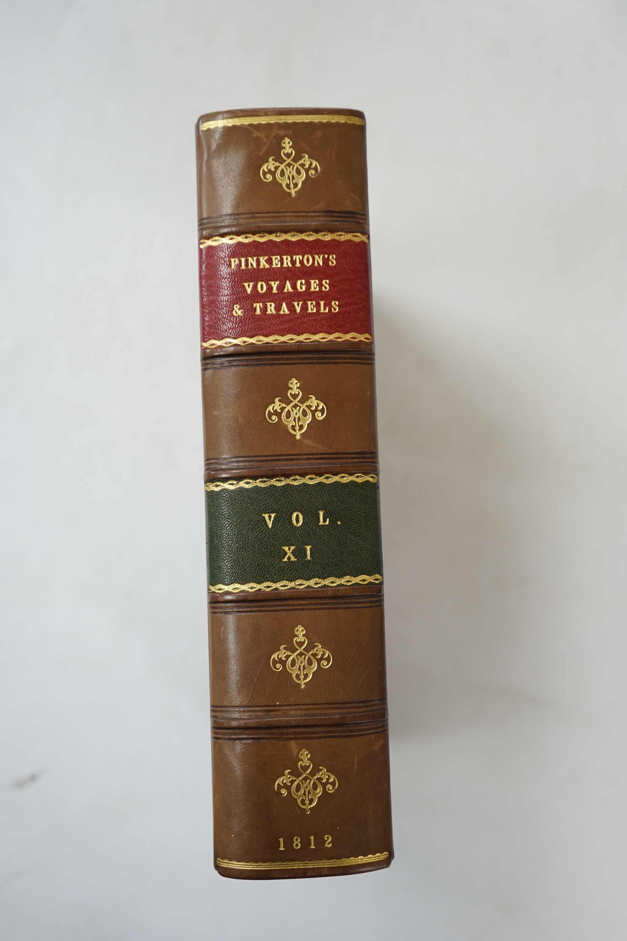 Pinkerton, John - A General Collection of the Best and Most Interesting Voyages and Travels in All Parts of the World. Volume the eleventh, (Only Asiatic Islands)
